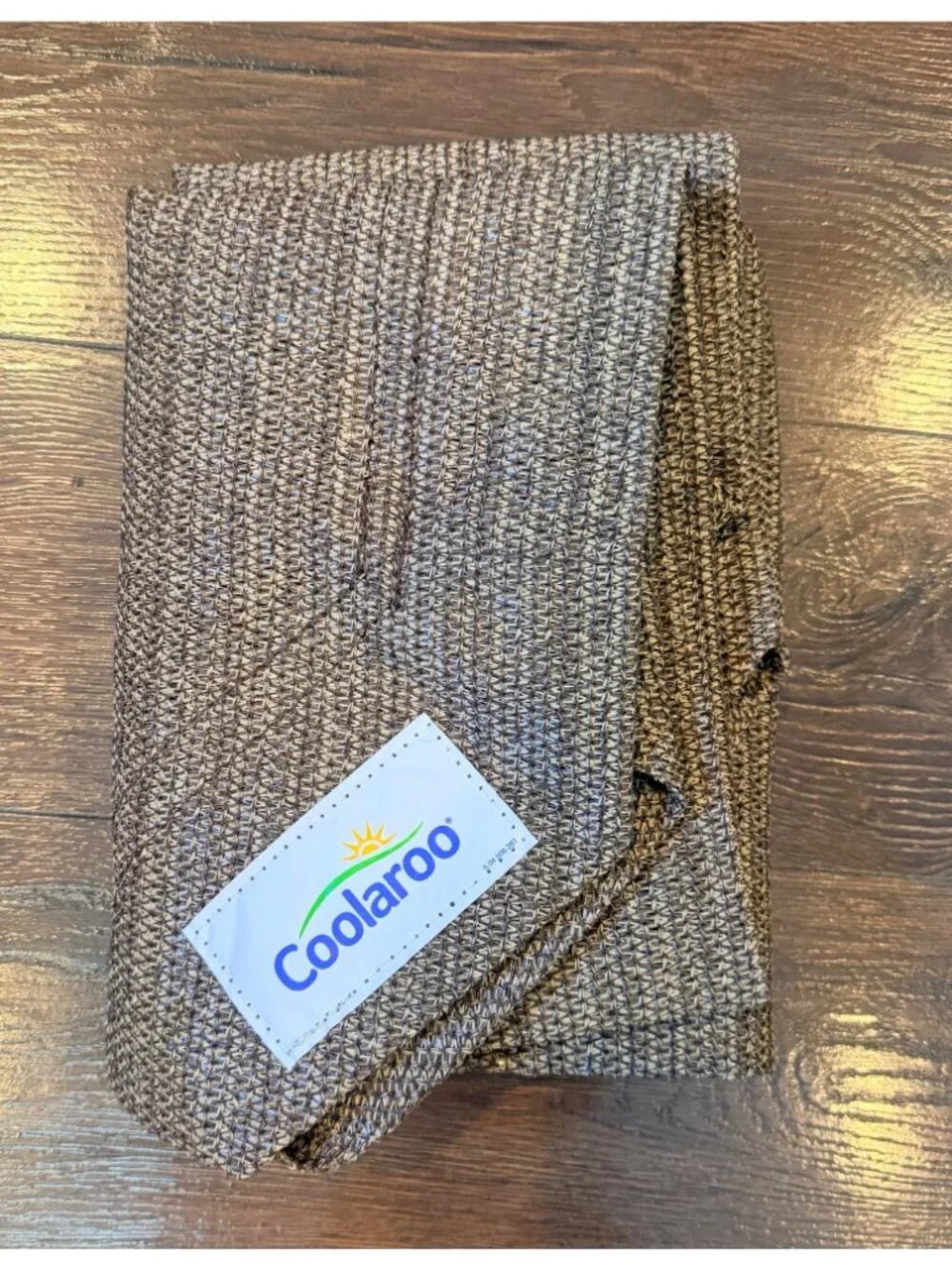 Coolaroo elevated pet